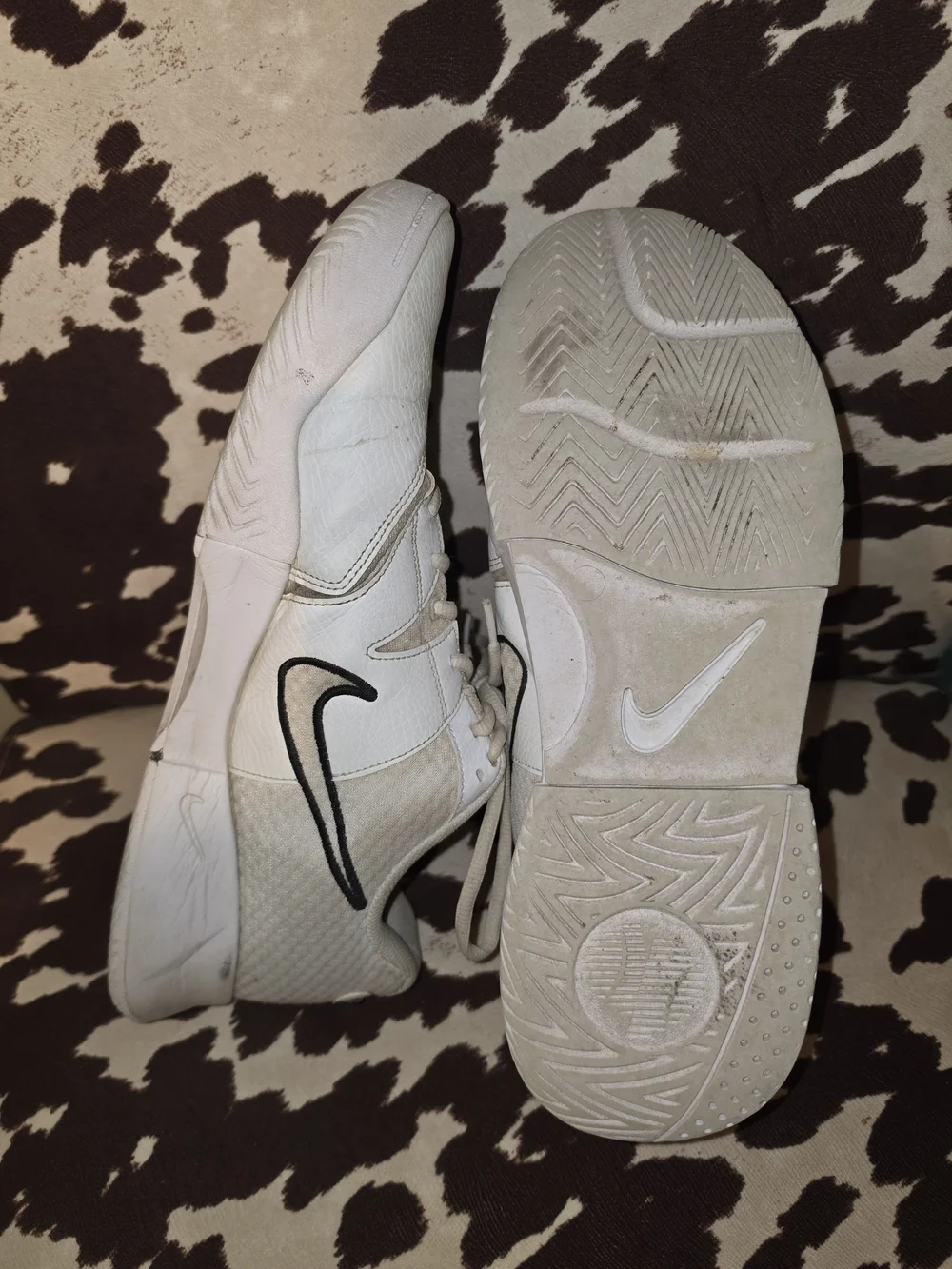 Nike Men’s Court Lite Tennis Shoes